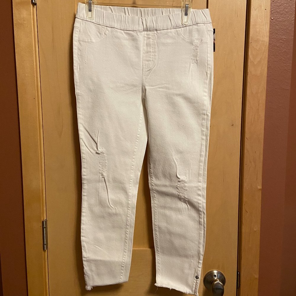 NWT: Simply Vera Wang White Denim Capris: Size Small